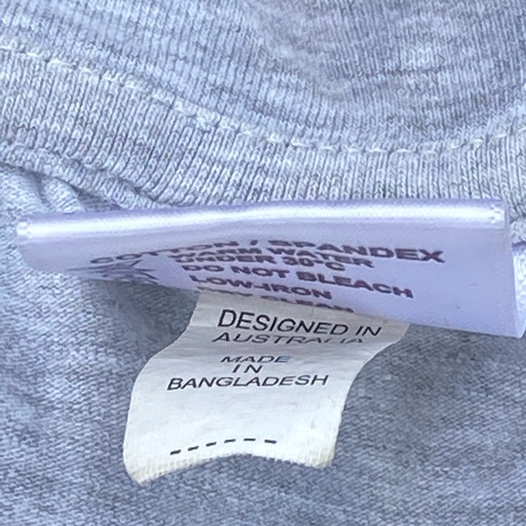 Boys Large Joey Roo tee - Picture 5 of 6